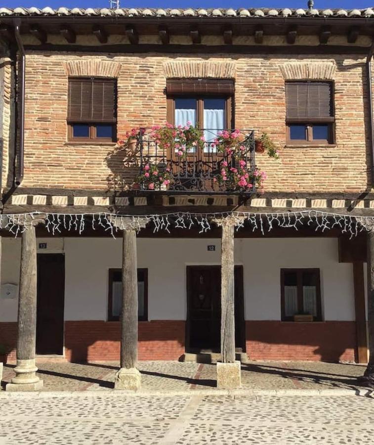 Vila Casa Historica Aldana, Plaza Vieja Saldaña Exteriér fotografie